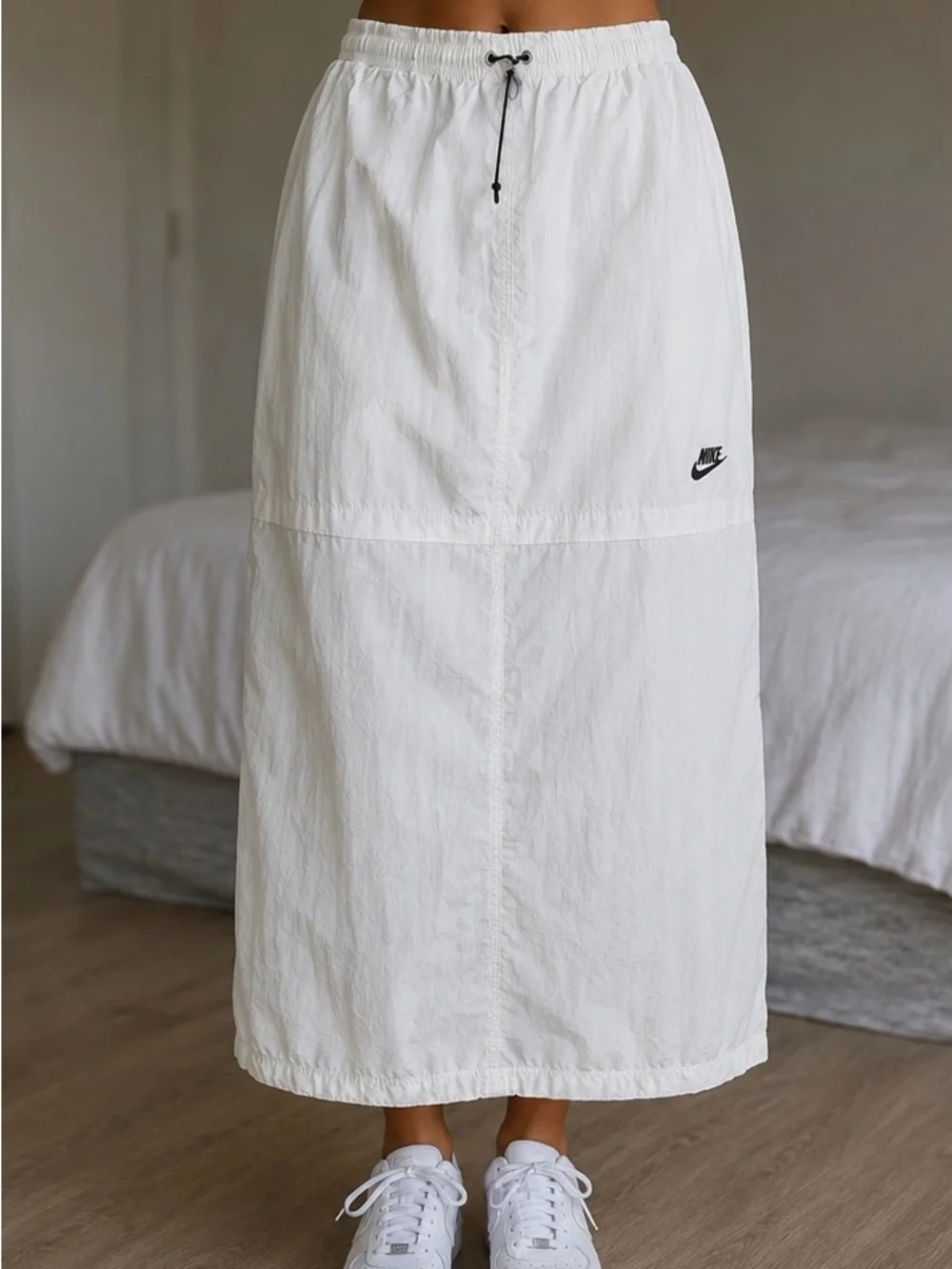 Nike White Windbreaker Maxi Skirt | Lightweight Nylon | Size M